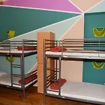 Budapest Party Hostel At Udvarom